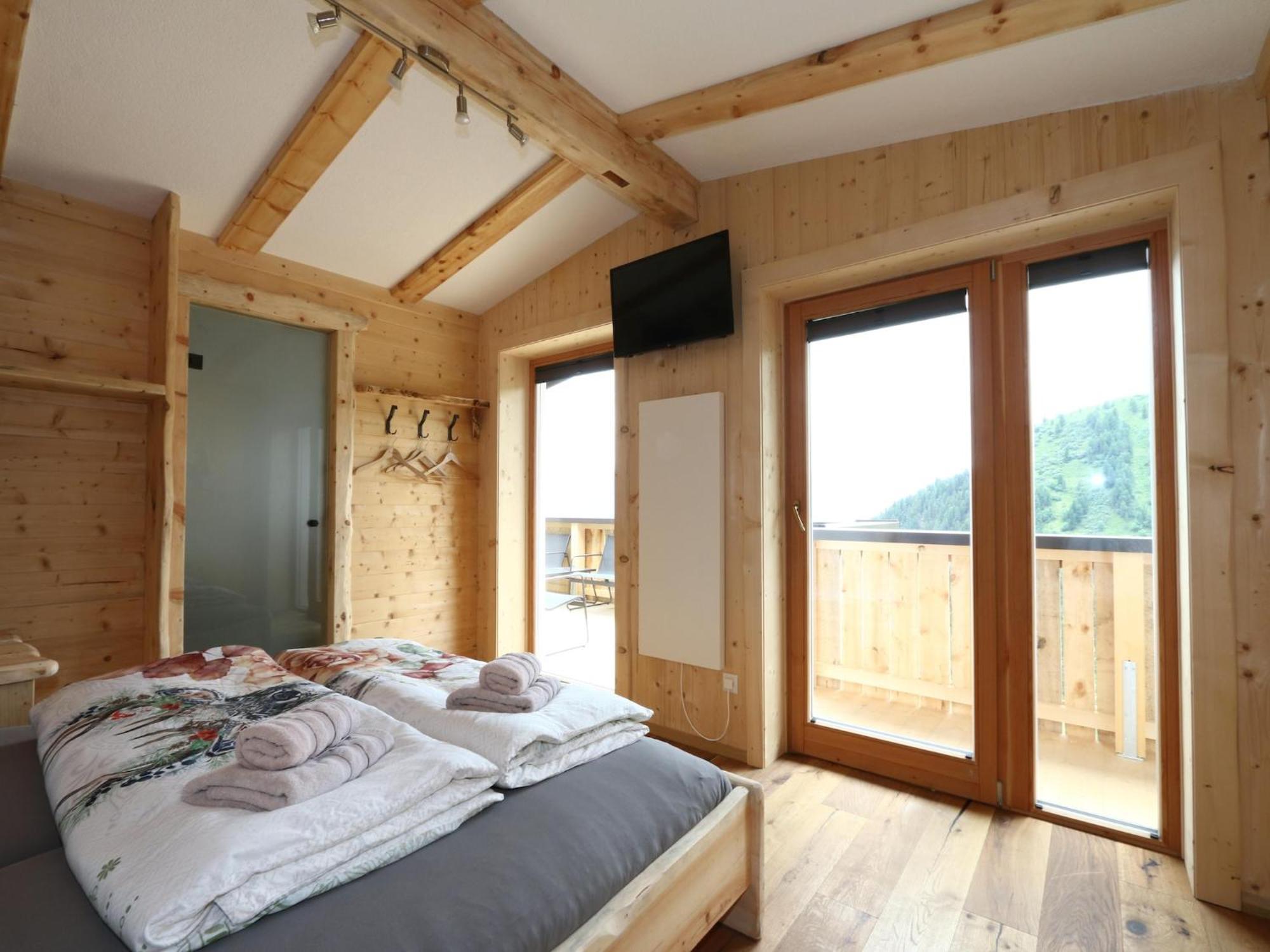 New Holiday Home On The Alm With Terrace And Balcony Zellberg ภายนอก รูปภาพ
