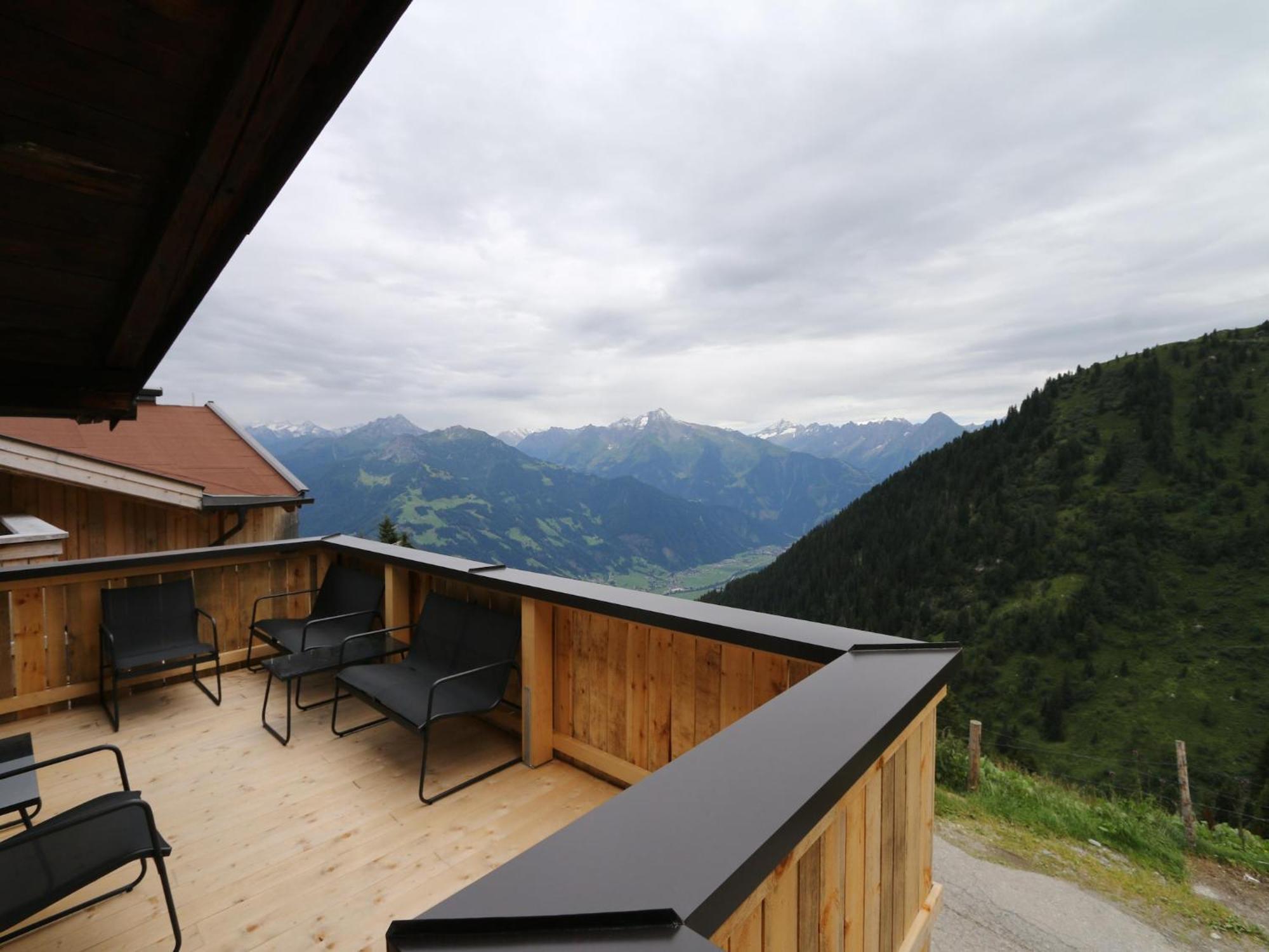 New Holiday Home On The Alm With Terrace And Balcony Zellberg ภายนอก รูปภาพ