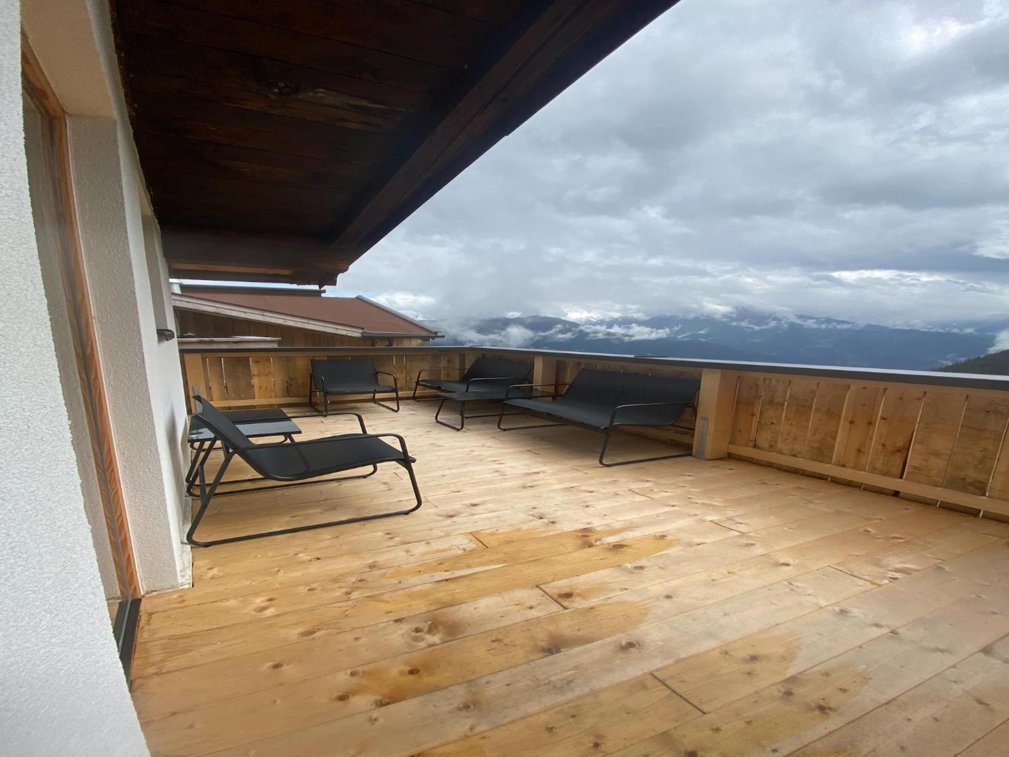 New Holiday Home On The Alm With Terrace And Balcony Zellberg ภายนอก รูปภาพ